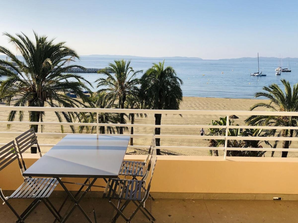 Appartement T3 Lumineux Traversant Totalement Neuf En Face De La Plage Front De Mer Vue Sur Les Iles Vue Mer Panoramique Assuree Residence De La Plage Centre Ville Du Lavandou 3Eme Etage Avec Ascenseur Appartement T3 ル・ラヴァンドゥー エクステリア 写真